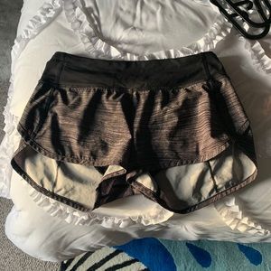 COPY - Lululemon speed up shorts